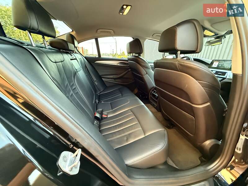 Седан BMW 5 Series 2017 в Одессе