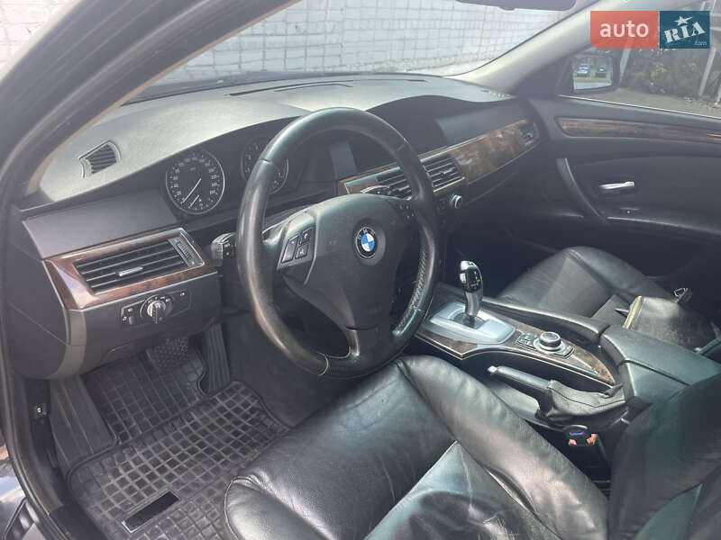 Седан BMW 5 Series 2008 в Южноукраинске