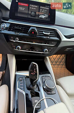 Седан BMW 5 Series 2017 в 