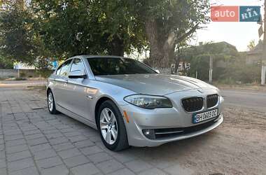 Седан BMW 5 Series 2012 в Татарбунарах