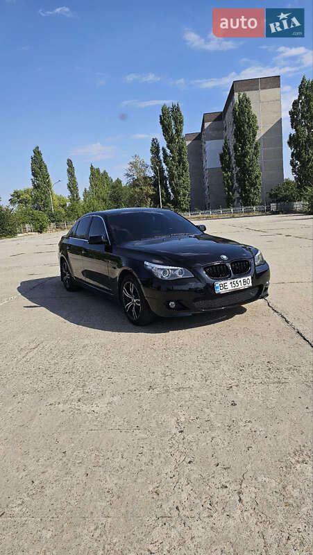 Седан BMW 5 Series 2008 в Южноукраинске