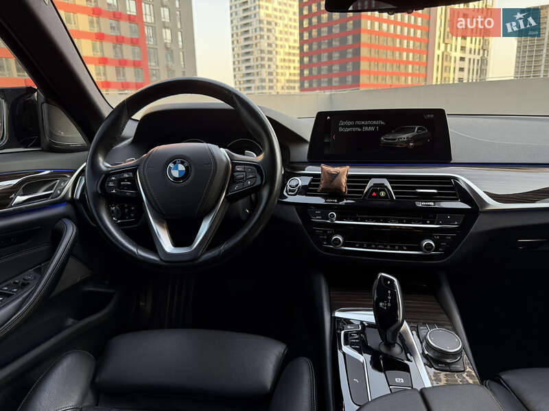 Седан BMW 5 Series 2018 в Киеве фото 20 Седан BMW 5 Series 2018 в Киеве