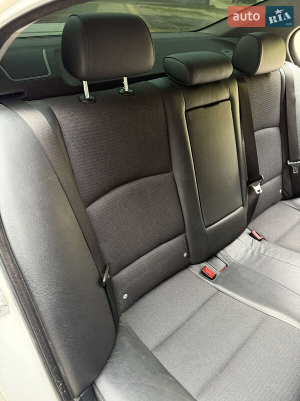 Седан BMW 5 Series 2012 в Ильинцах фото 14 Седан BMW 5 Series 2012 в Ильинцах