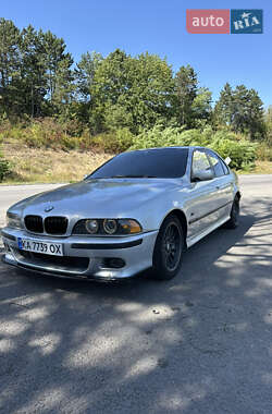 Седан BMW 5 Series 2000 в Києві