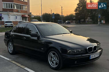 Седан BMW 5 Series 2002 в Киеве