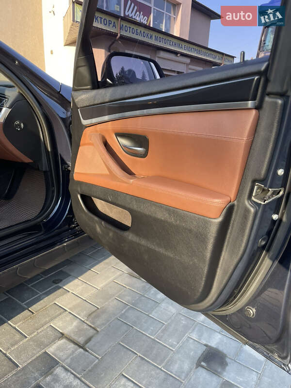 Універсал BMW 5 Series 2017 в Звягелі