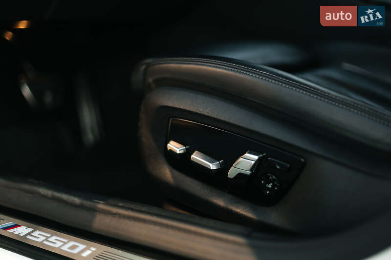 Седан BMW 5 Series 2020 в Днепре