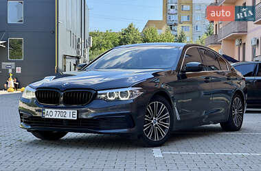 Седан BMW 5 Series 2018 в Ужгороде