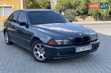 Седан BMW 5 Series 2000 в Золочеве