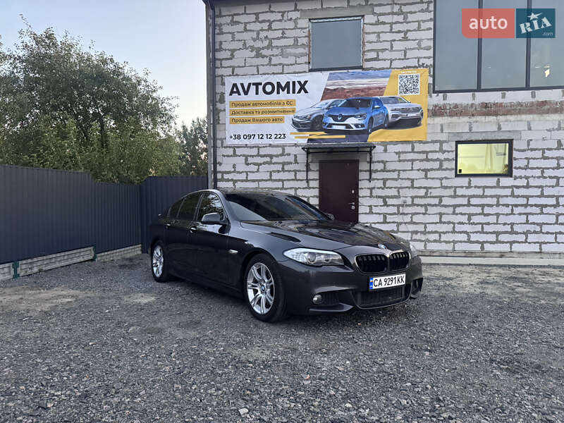Седан BMW 5 Series 2012 в Звенигородке