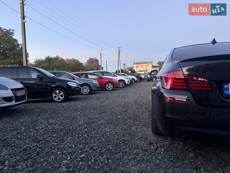 Седан BMW 5 Series 2012 в Звенигородке