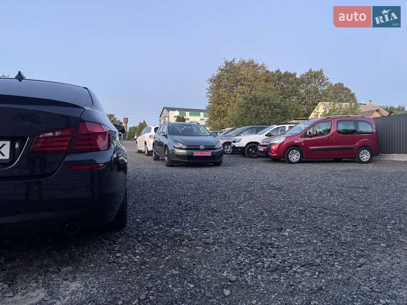 Седан BMW 5 Series 2012 в Звенигородке
