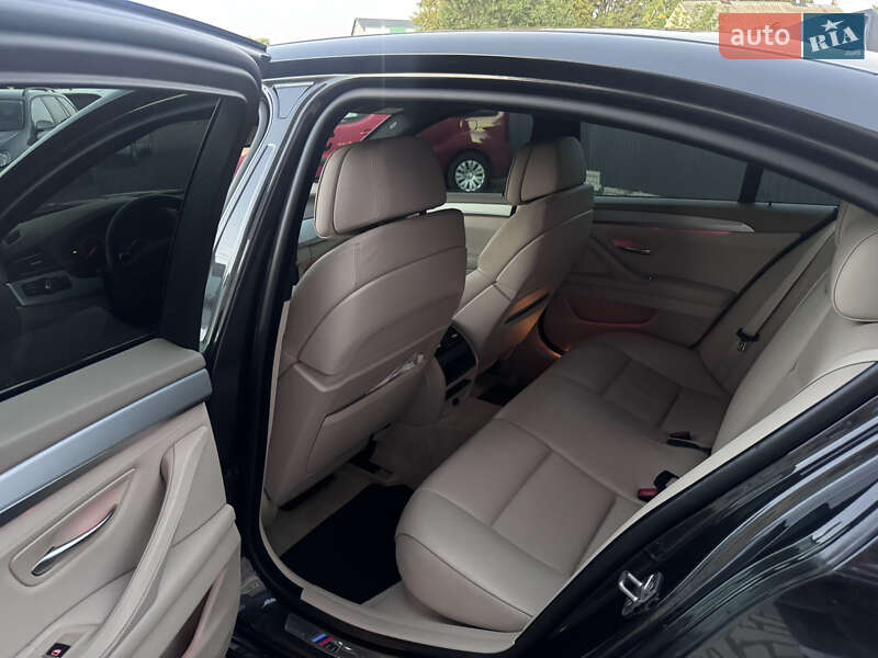 Седан BMW 5 Series 2012 в Звенигородке