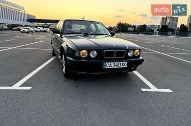 Седан BMW 5 Series 1989 в Черкассах