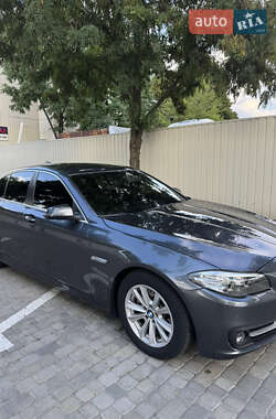 Седан BMW 5 Series 2016 в Кременчуці