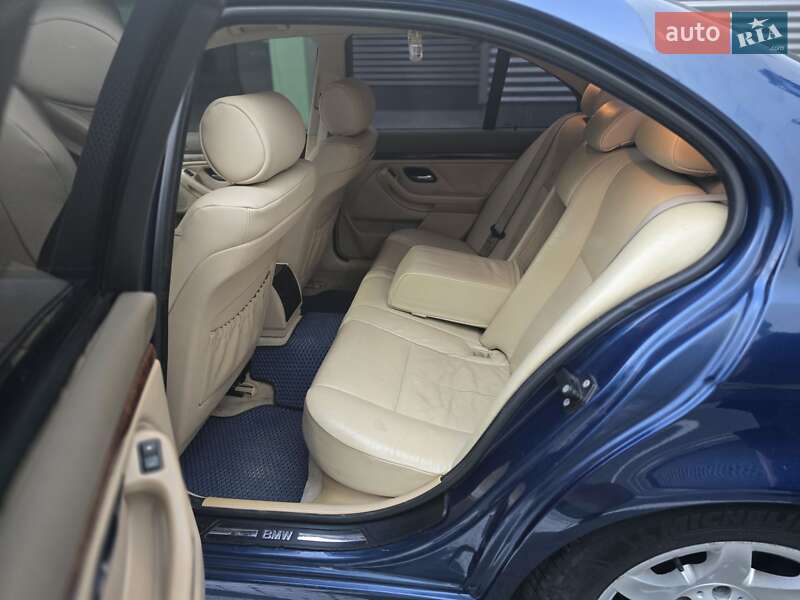 Седан BMW 5 Series 1999 в Киеве