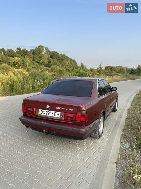 Седан BMW 5 Series 1993 в Львове