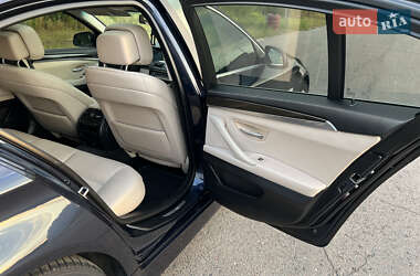 Седан BMW 5 Series 2013 в 