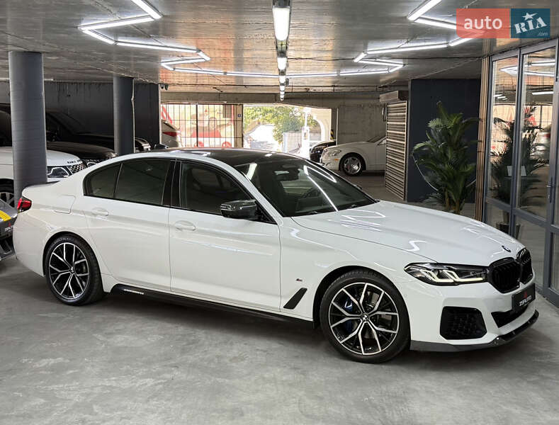 BMW 5 Series 2021