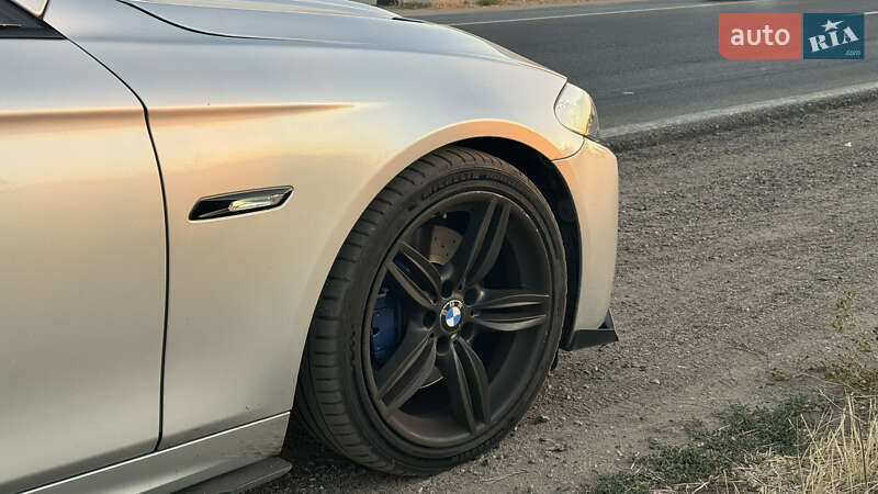 Седан BMW 5 Series 2011 в Одессе
