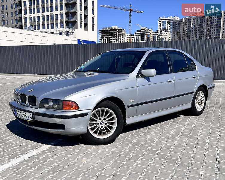 BMW 5 Series 1996