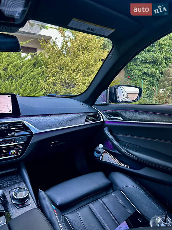 Седан BMW 5 Series 2018 в Одессе фото 38 Седан BMW 5 Series 2018 в Одессе