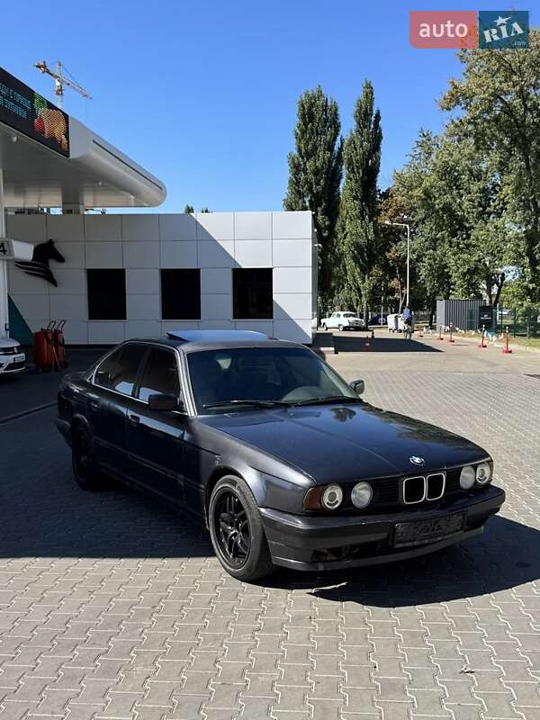 BMW 5 Series 1988