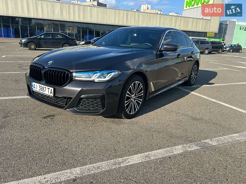 Седан BMW 5 Series 2018 в Киеве