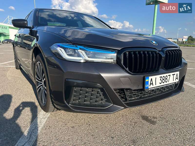 Седан BMW 5 Series 2018 в Киеве
