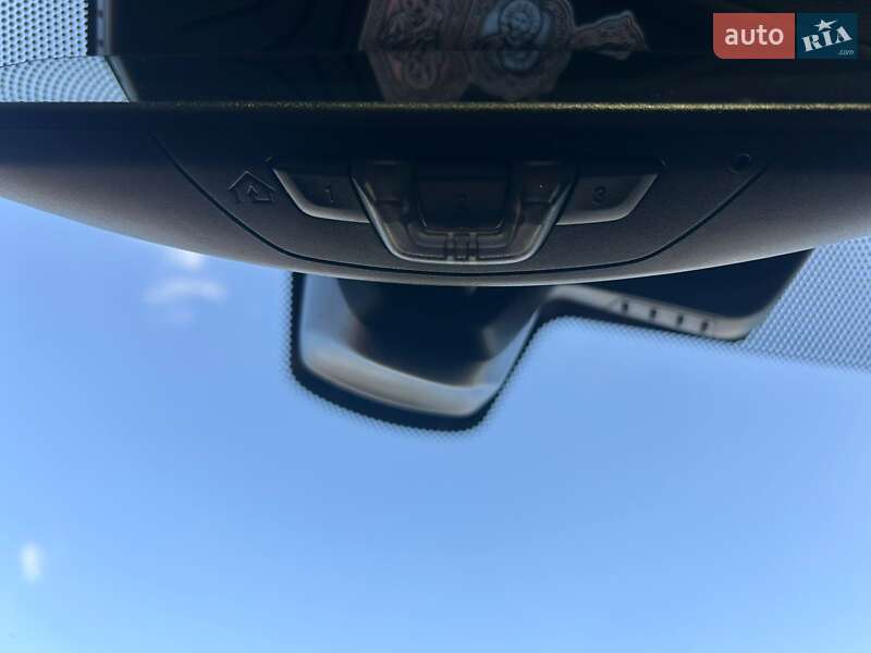 Седан BMW 5 Series 2018 в Киеве