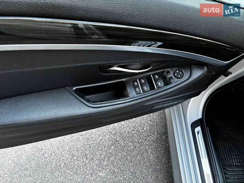 Седан BMW 5 Series 2013 в Киеве