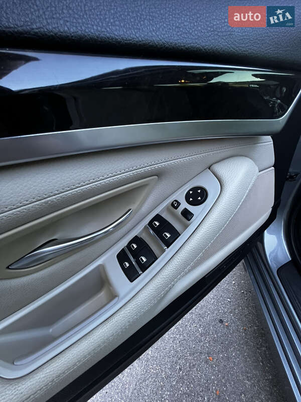 Седан BMW 5 Series 2010 в Вінниці