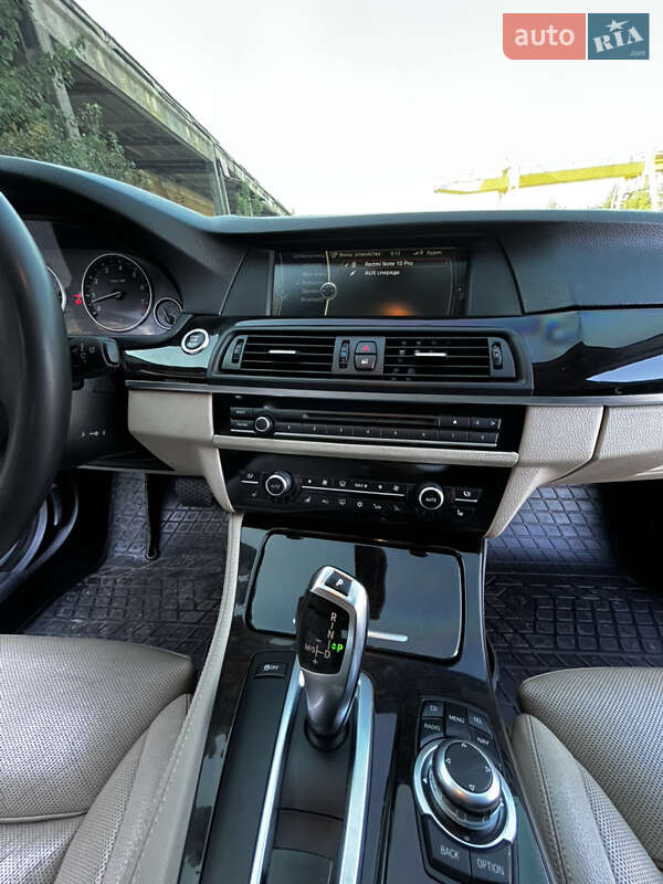 Седан BMW 5 Series 2010 в Вінниці