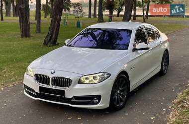 Седан BMW 5 Series 2016 в Киеве