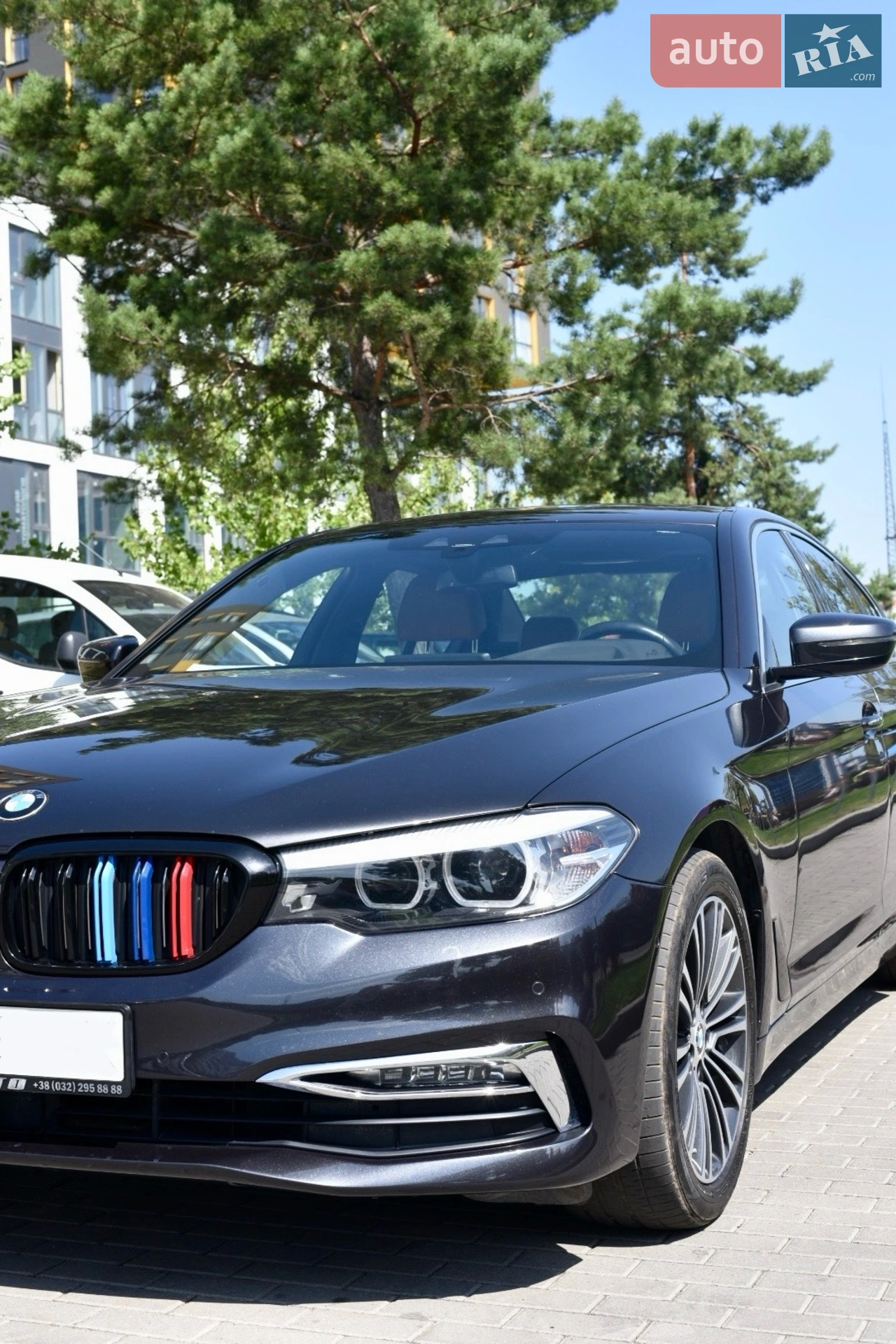 2018 BMW 5er - мініатюра 2