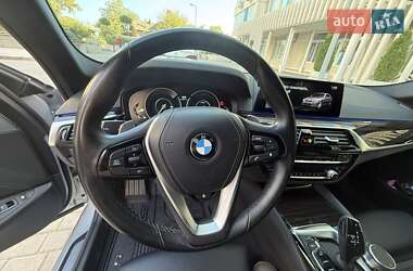 Седан BMW 5 Series 2019 в 