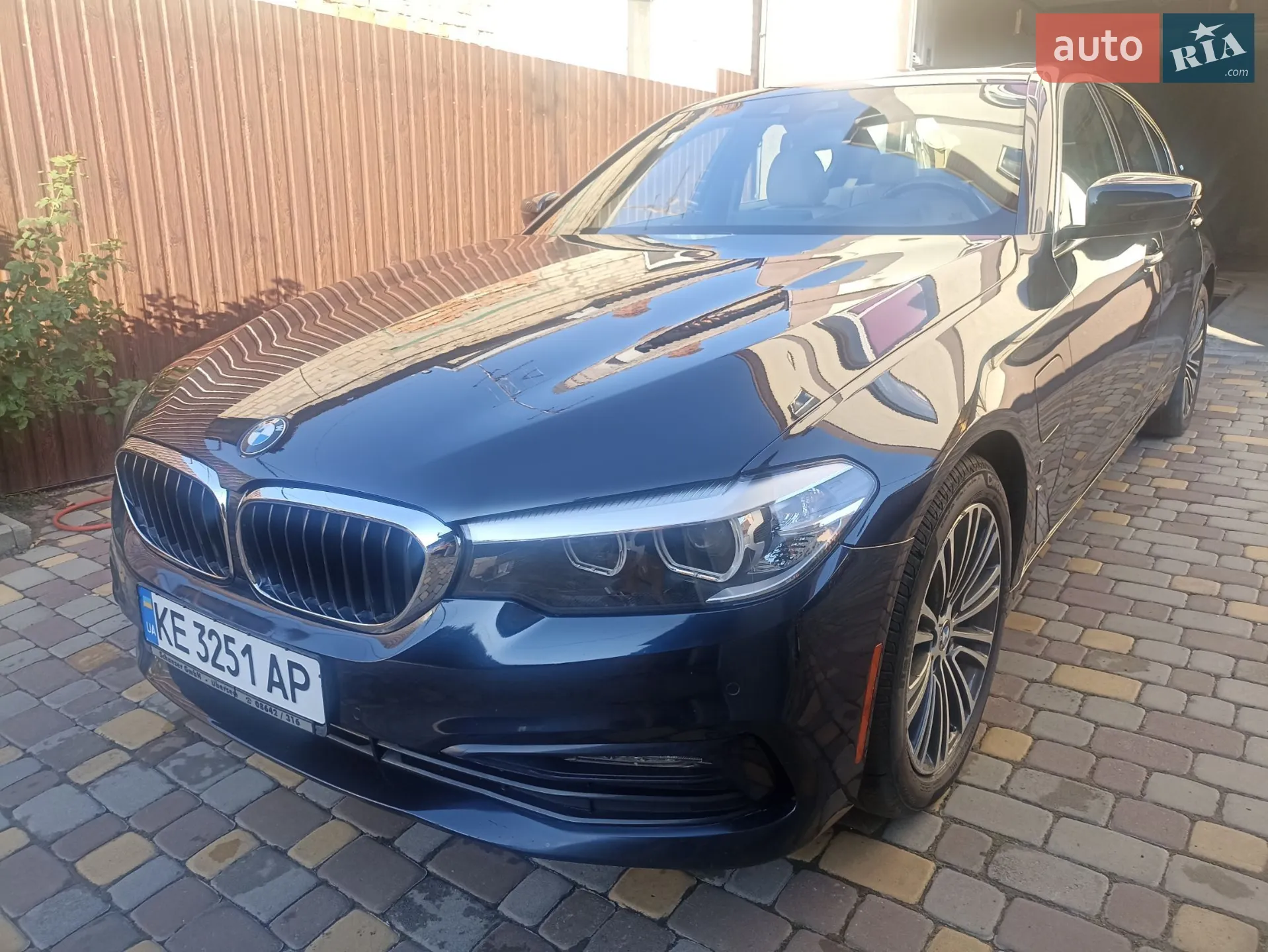 2018 BMW 5er - мініатюра 2