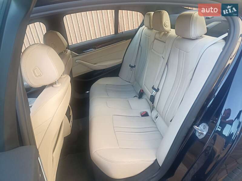 Седан BMW 5 Series 2018 в Днепре фото 29 Седан BMW 5 Series 2018 в Днепре