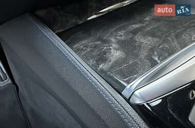 Седан BMW 5 Series 2018 в 