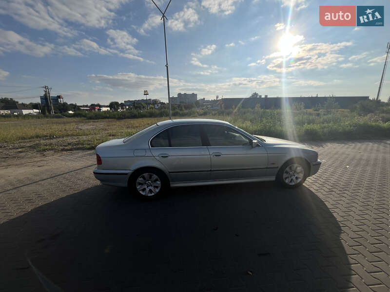 Седан BMW 5 Series 1998 в Боярке