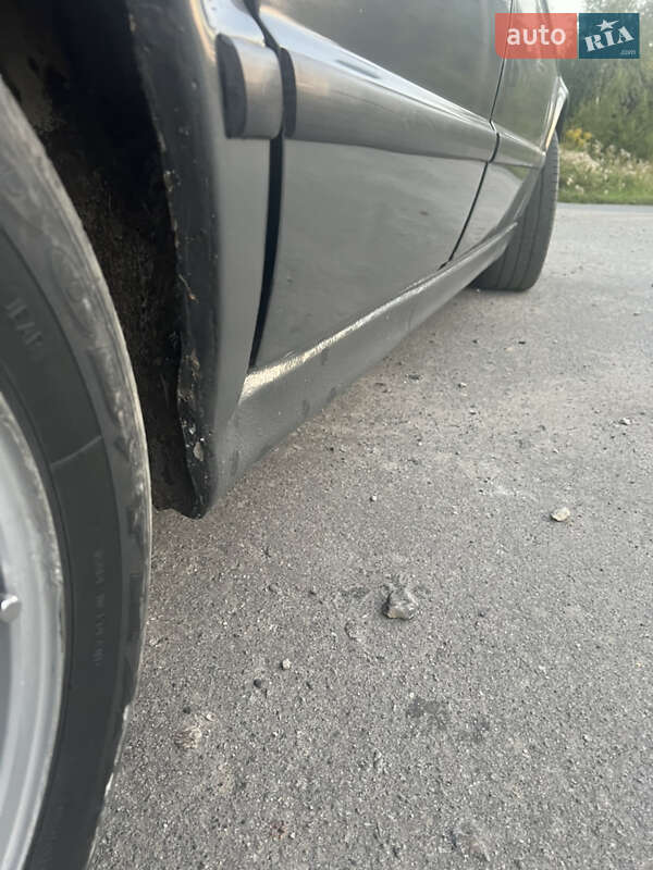 Седан BMW 5 Series 1993 в Теофиполе фото 8 Седан BMW 5 Series 1993 в Теофиполе