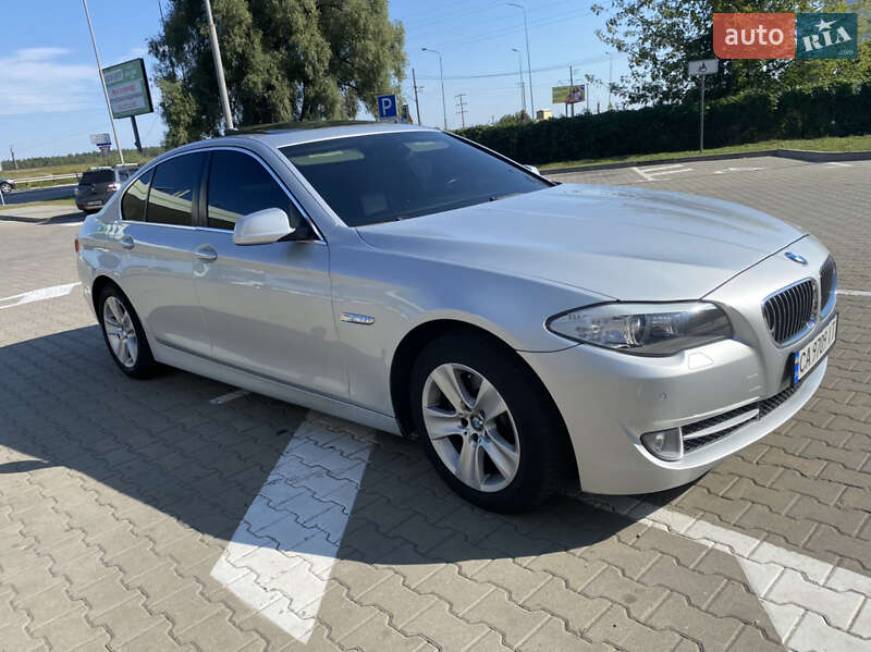 Седан BMW 5 Series 2012 в Корсунь-Шевченківському