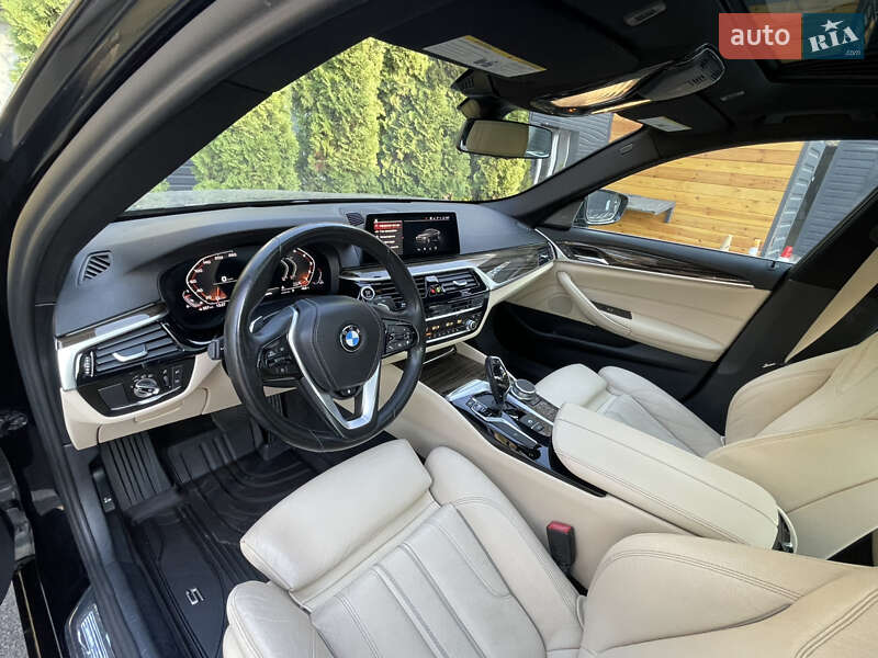 Седан BMW 5 Series 2019 в Киеве