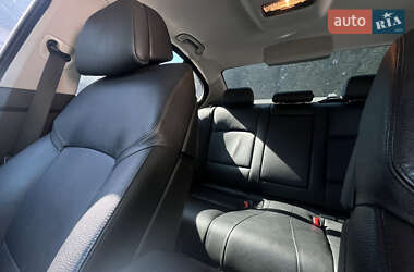 Седан BMW 5 Series 2012 в  фото 19 Седан BMW 5 Series 2012 в