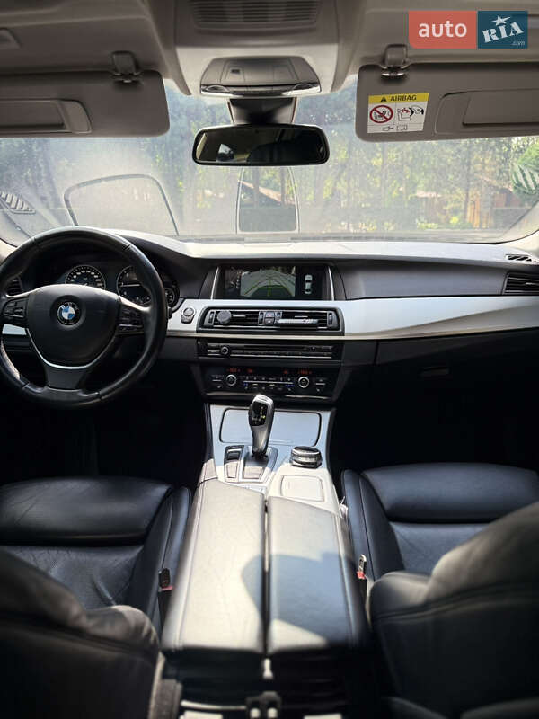 Седан BMW 5 Series 2014 в Луцке