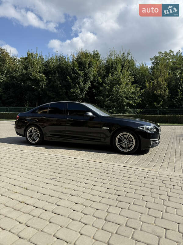 Седан BMW 5 Series 2014 в Луцке