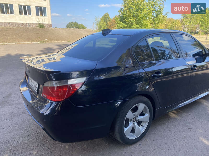Седан BMW 5 Series 2004 в Великой Александровке фото 6 Седан BMW 5 Series 2004 в Великой Александровке