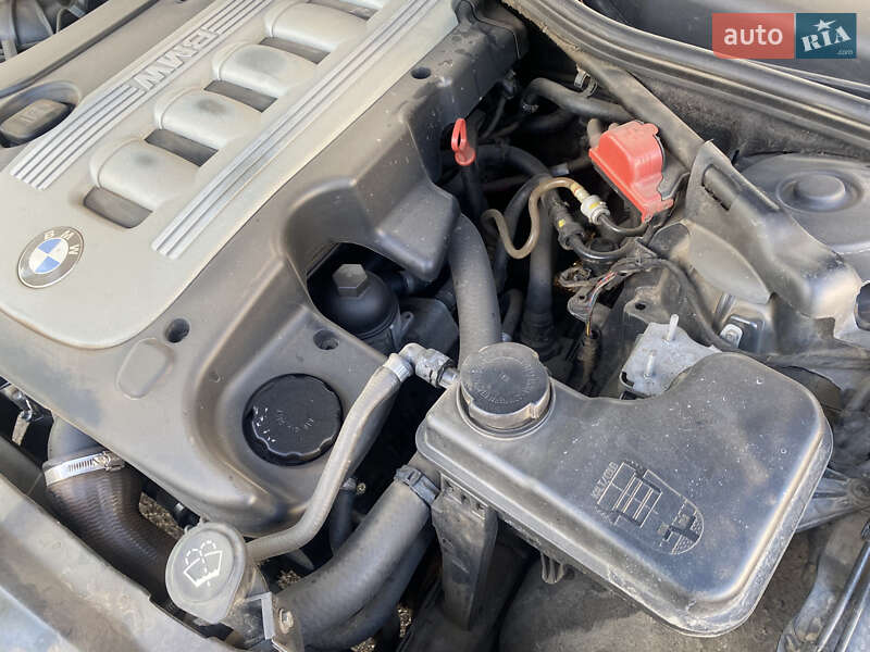 Седан BMW 5 Series 2004 в Великой Александровке фото 25 Седан BMW 5 Series 2004 в Великой Александровке