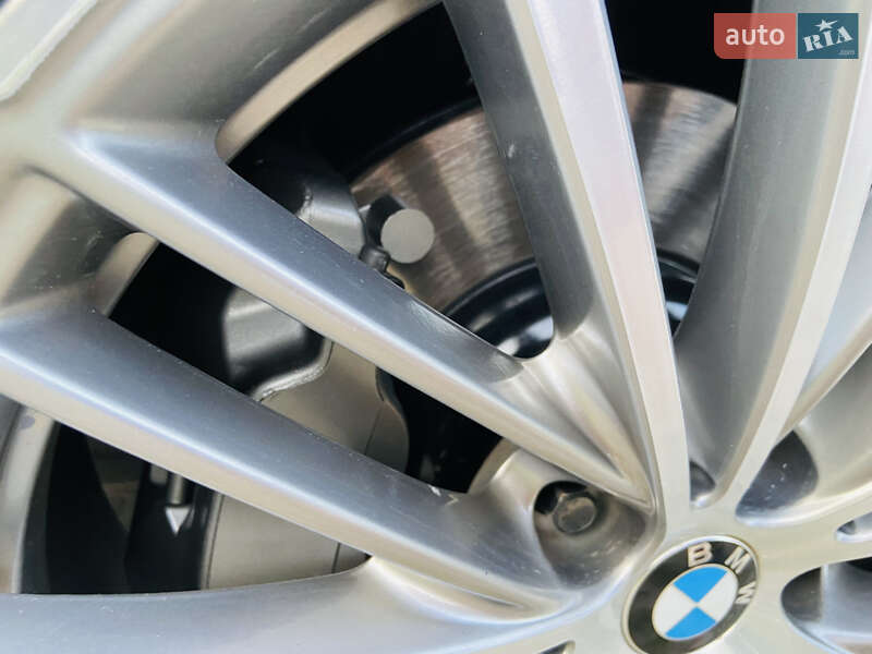 Седан BMW 5 Series 2017 в Вінниці