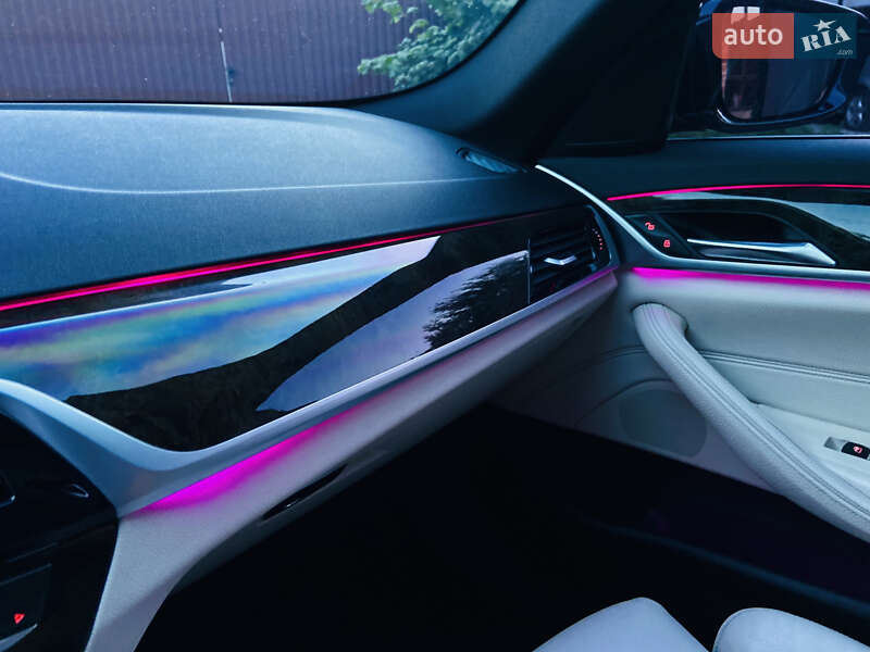 Седан BMW 5 Series 2017 в Вінниці